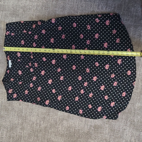 Floral and polka dot blouse - Picture 3 of 3